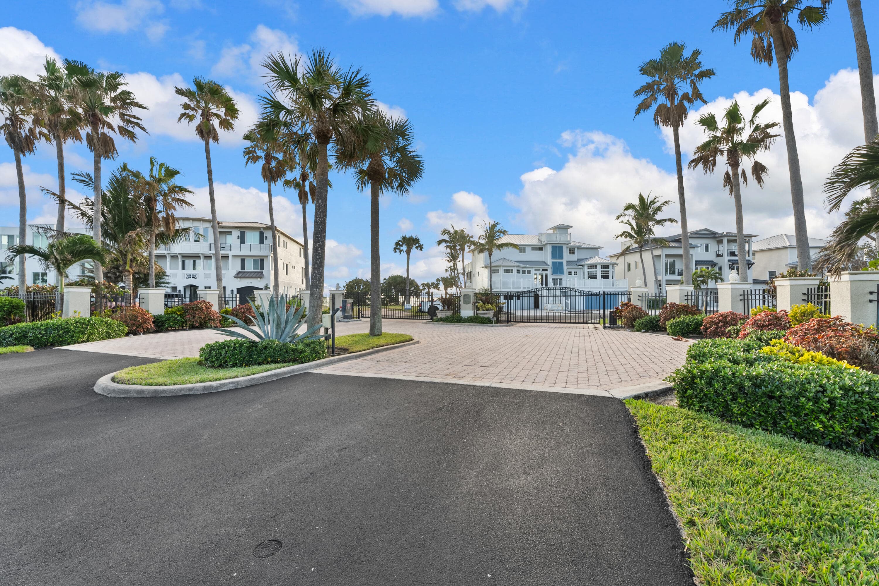 7671 Pelican Pointe Drive, Jensen Beach, FL 34957 — photo 15 of 15