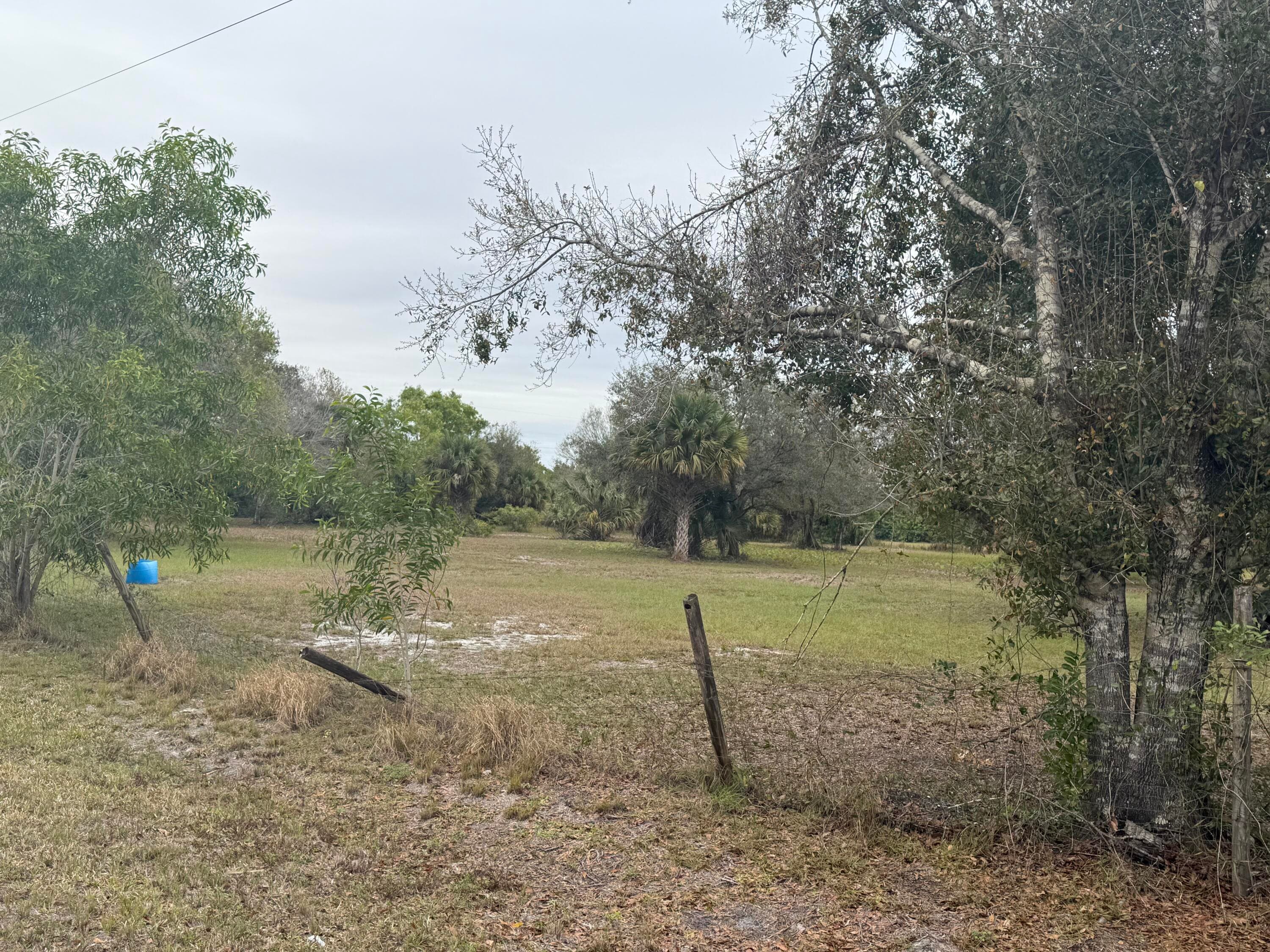 754 Hunting Club Avenue, Clewiston, FL 33440 — photo 18 of 33