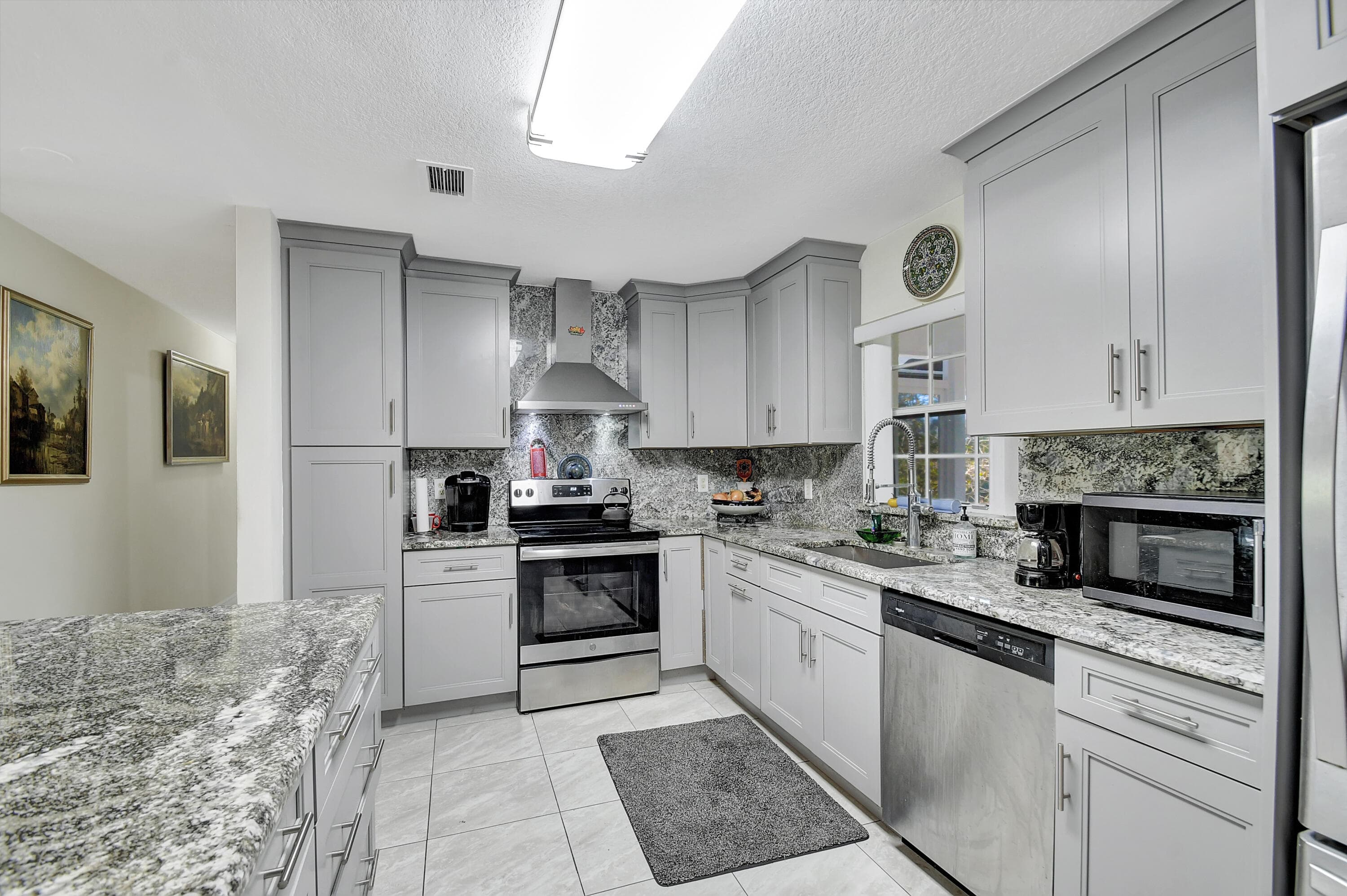 3446 Cabbage Palm Way, Loxahatchee, FL 33470 — photo 11 of 57