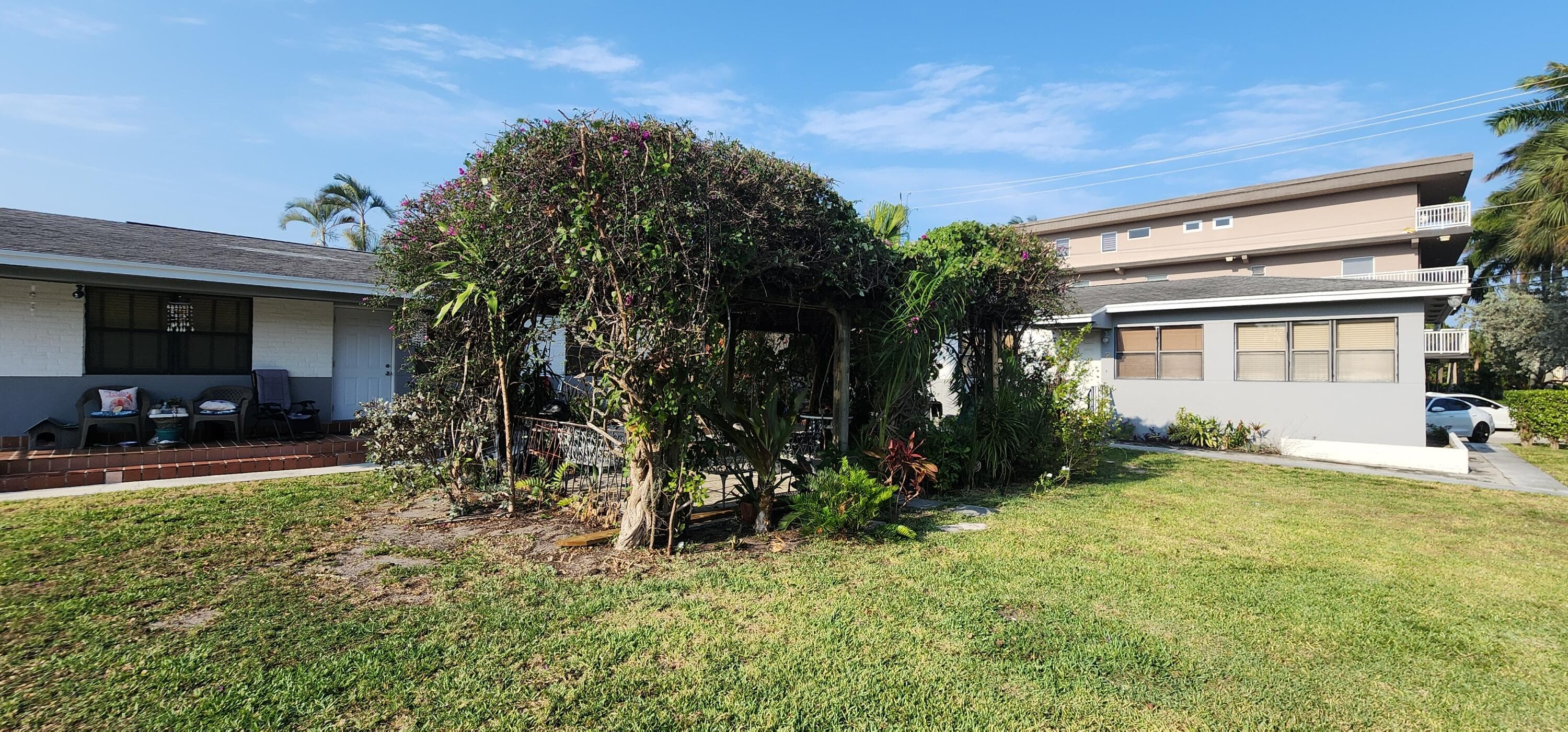 130 S Lakeside 1 Drive, Lake Worth Beach, FL 33460 — photo 25 of 41