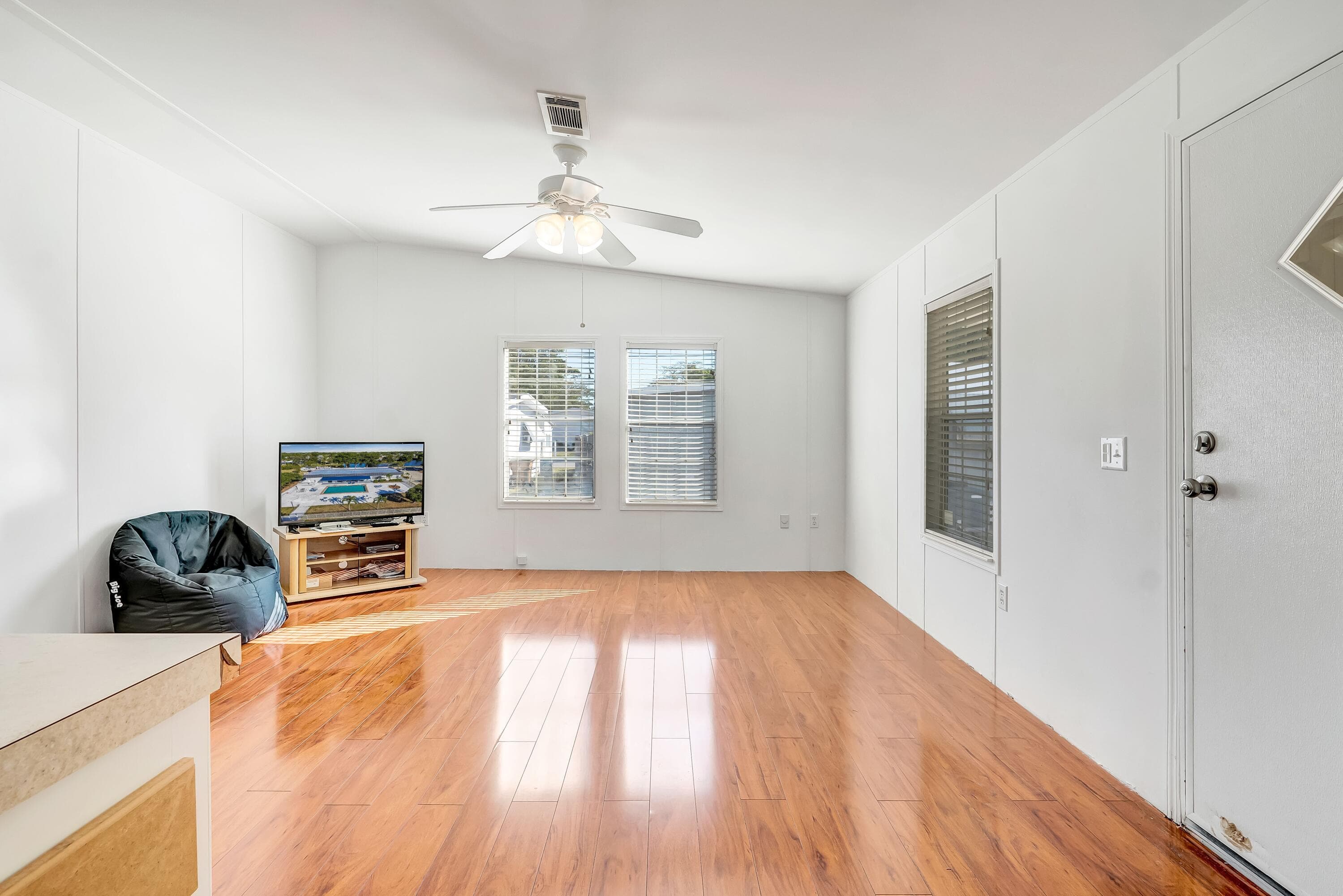 4920 NW 2nd Terrace, Pompano Beach, FL 33064 — photo 10 of 32