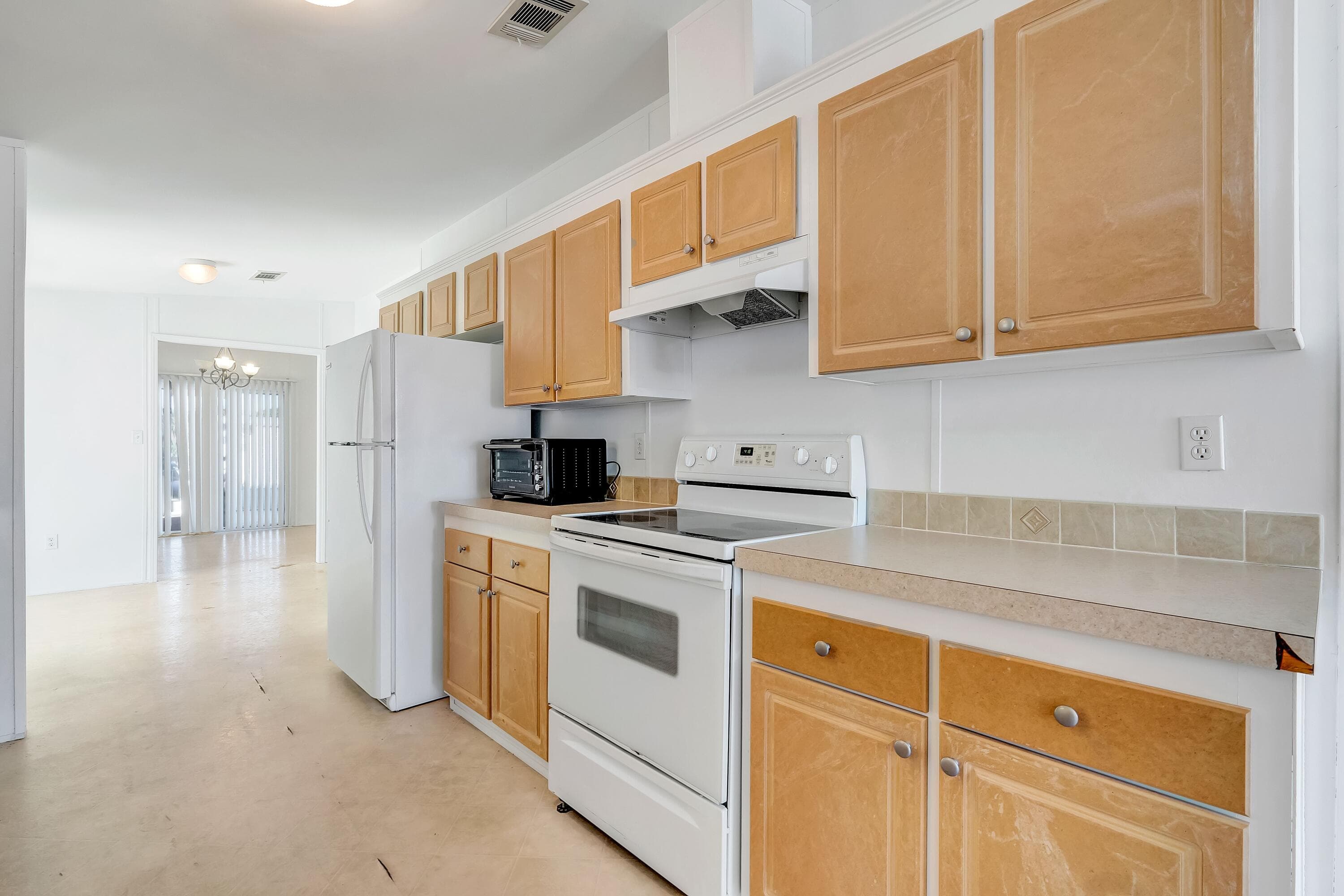 4920 NW 2nd Terrace, Pompano Beach, FL 33064 — photo 15 of 32