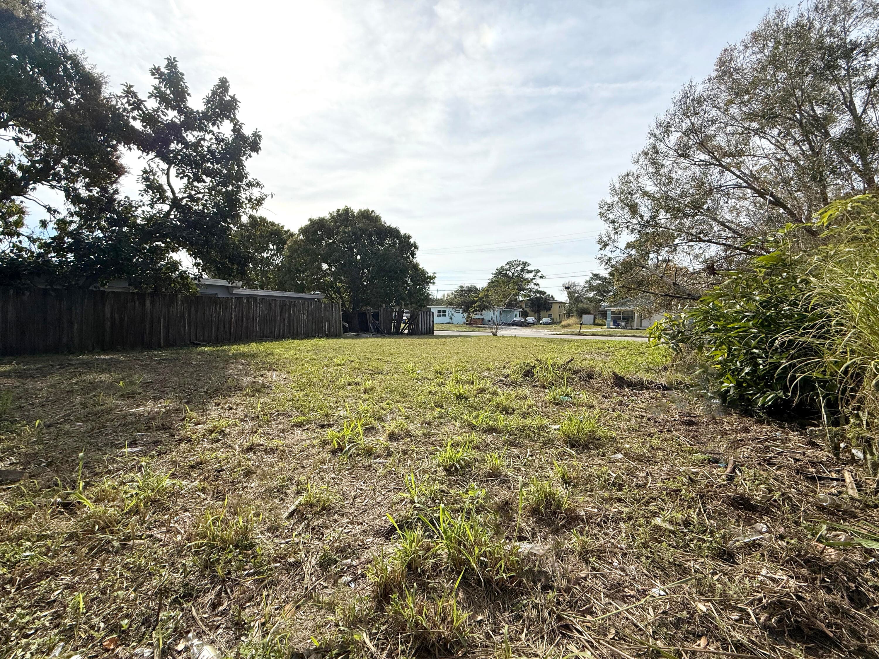 804 N 22nd Street, Fort Pierce, FL 34950 — photo 5 of 5