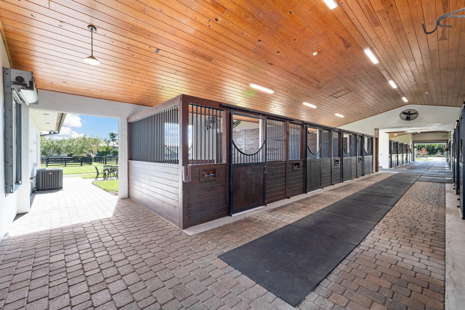 4915 Stables Way, Wellington, FL 33414 — photo 13 of 80