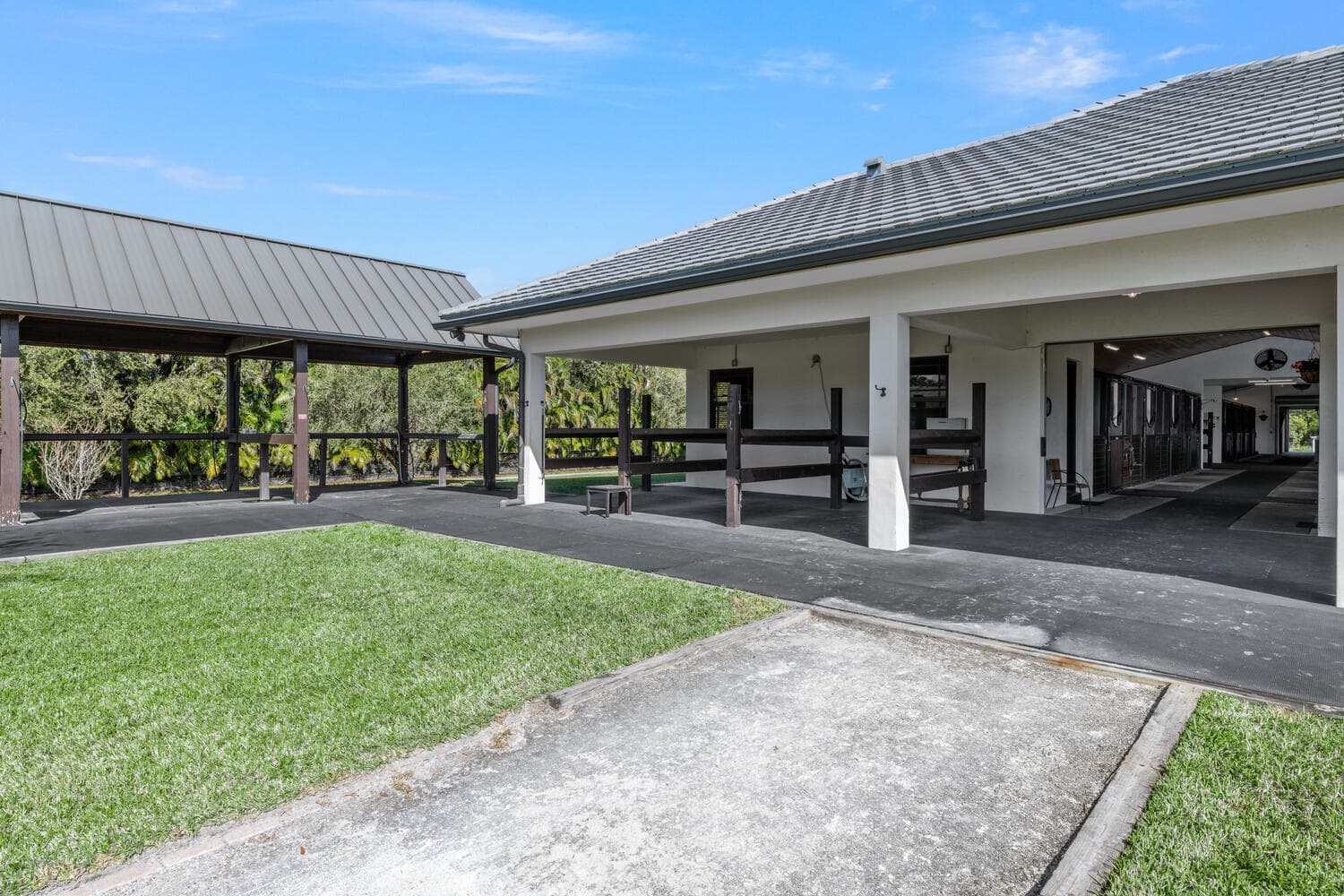 4915 Stables Way, Wellington, FL 33414 — photo 43 of 80