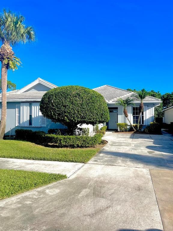 304 NW Bentley Circle, Port St. Lucie, FL 34986 — photo 2 of 9