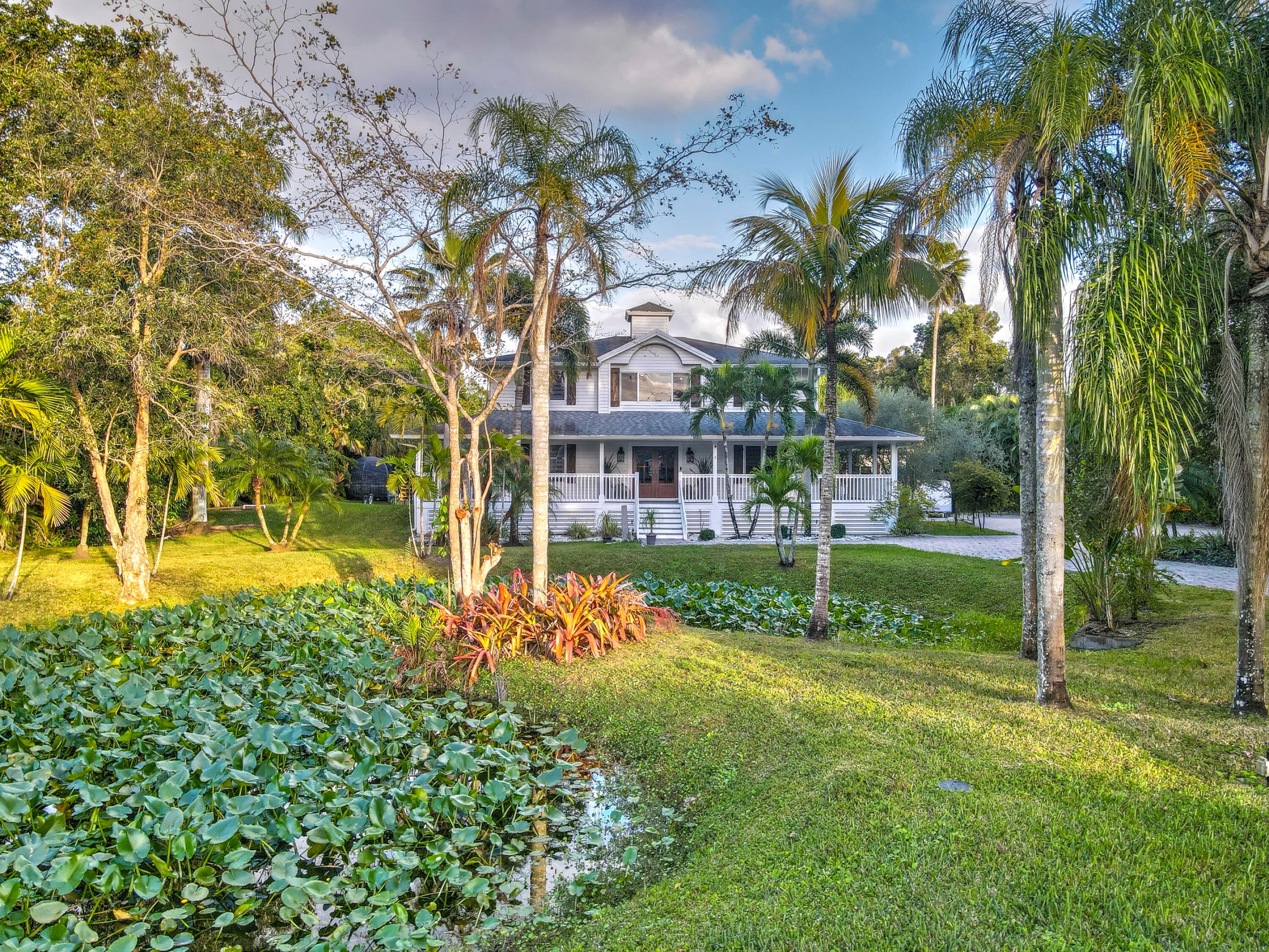 6402 SW 185th Way, Southwest Ranches, FL 33332 — photo 4 of 82