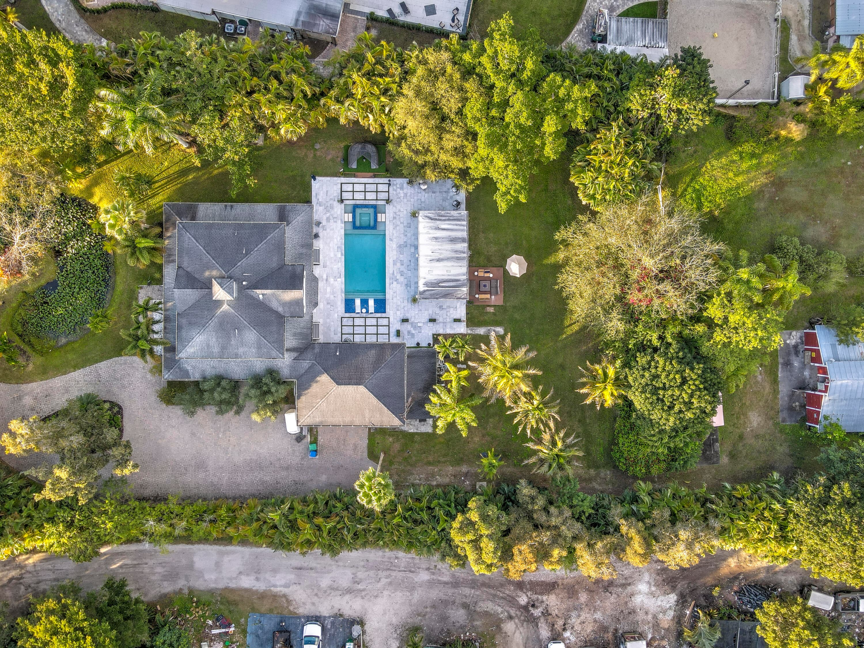 6402 SW 185th Way, Southwest Ranches, FL 33332 — photo 5 of 82