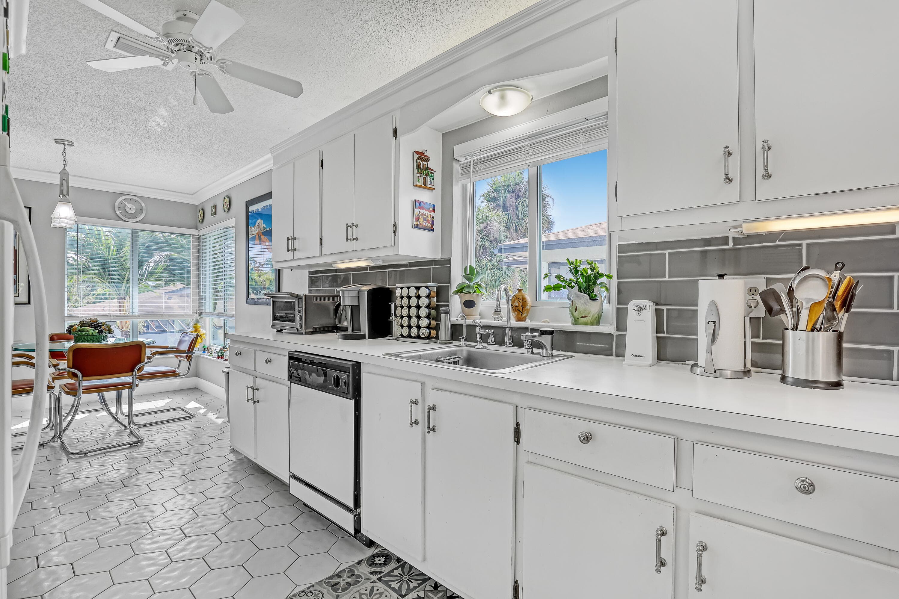 13833 Royal Palm B Court B, Delray Beach, FL 33484 — photo 6 of 16