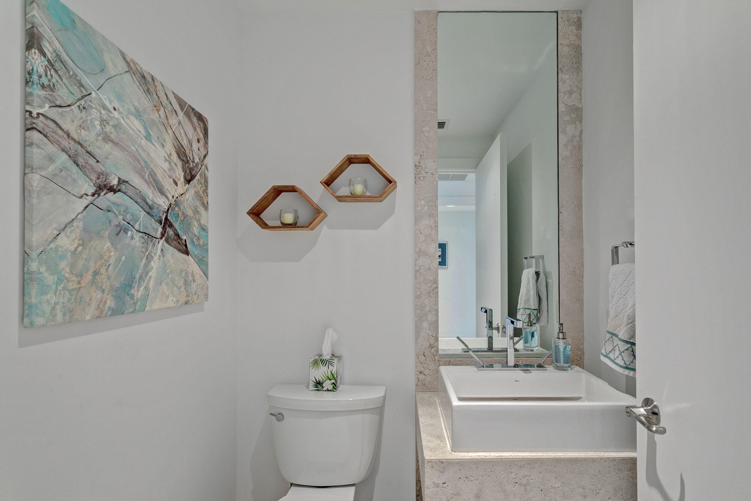 155 S Ocean Avenue 205, Palm Beach Shores, FL 33404 — photo 4 of 172