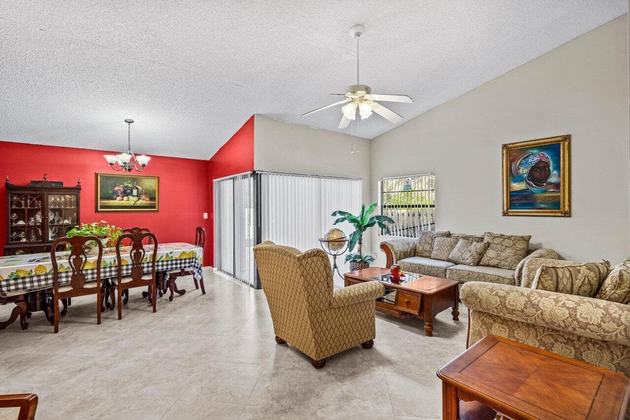 2195 NW 14th Street, Delray Beach, FL 33445 — photo 10 of 44