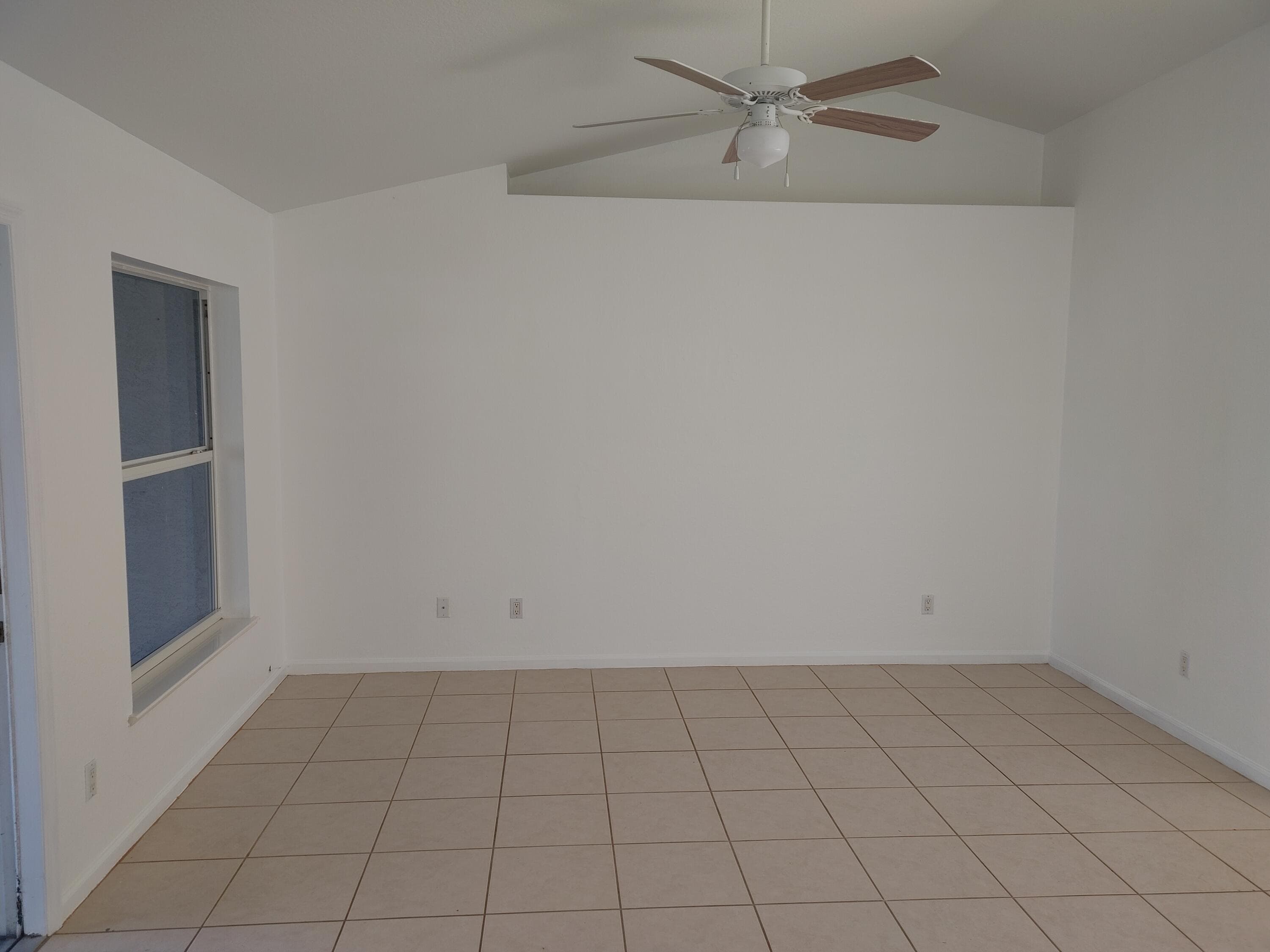 7701 Eden Road, Fort Pierce, FL 34951 — photo 5 of 26