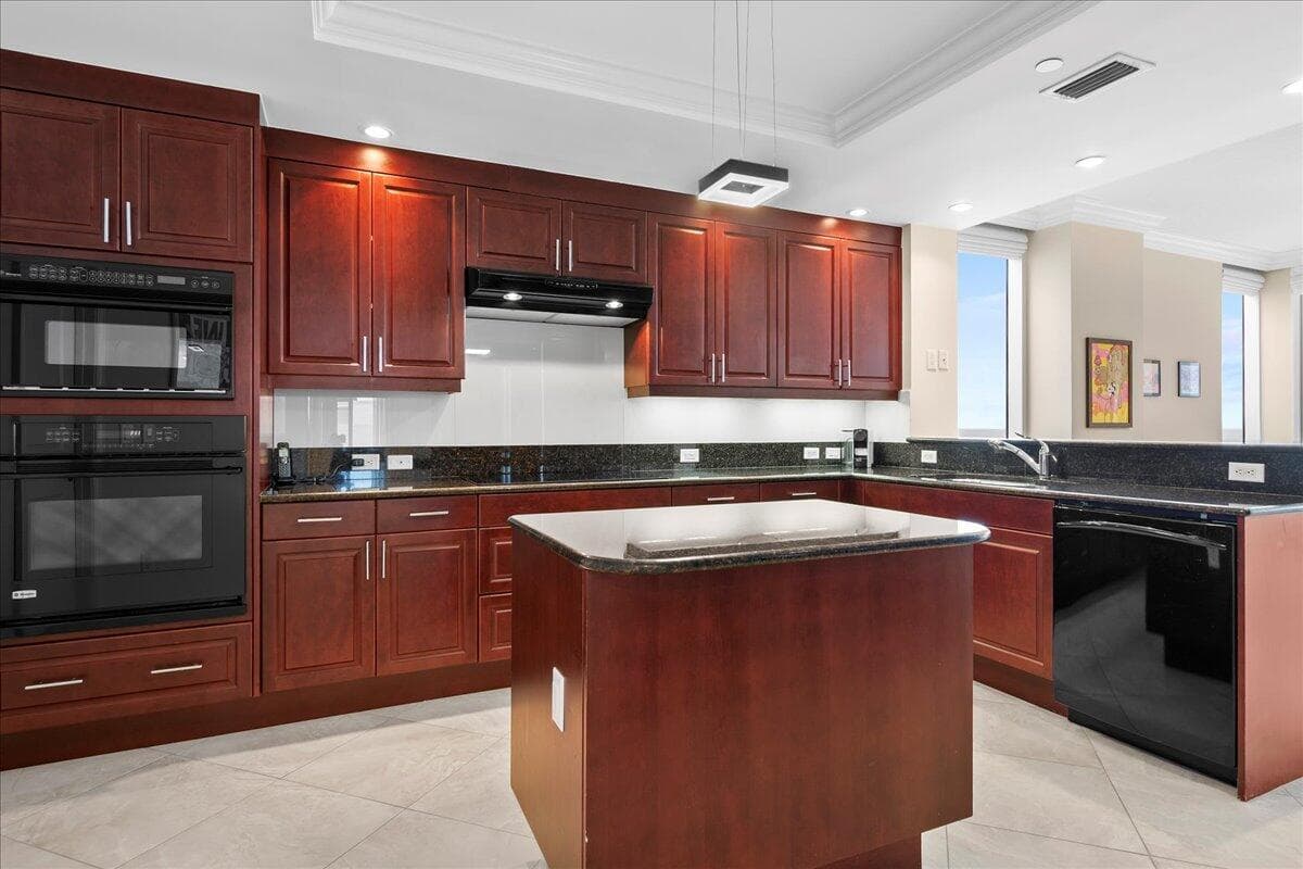 4600 N Ocean Drive 701, Singer Island, FL 33404 — photo 11 of 69