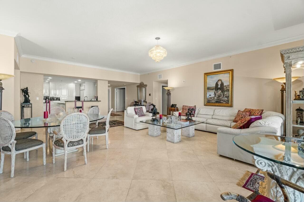 200 E Palmetto Park Road 808, Boca Raton, FL 33432 — photo 6 of 36