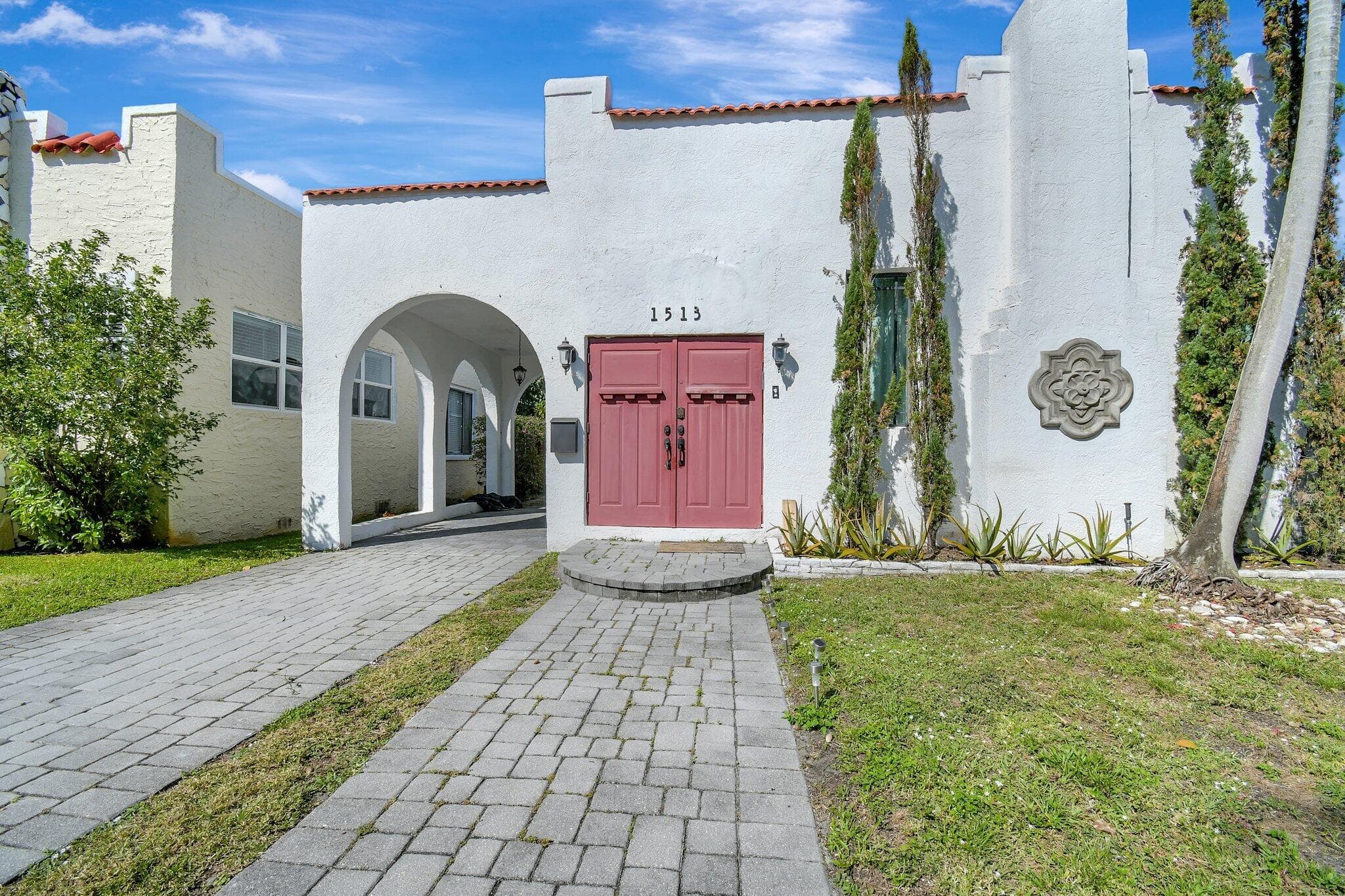 1513 Adams Street, Hollywood, FL 33020 — photo 3 of 42