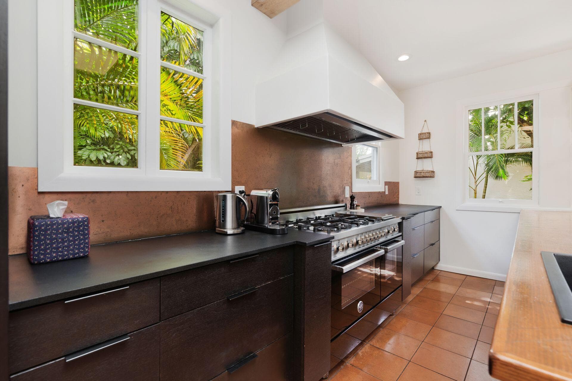 306 Marlborough Place, West Palm Beach, FL 33405 — photo 17 of 43