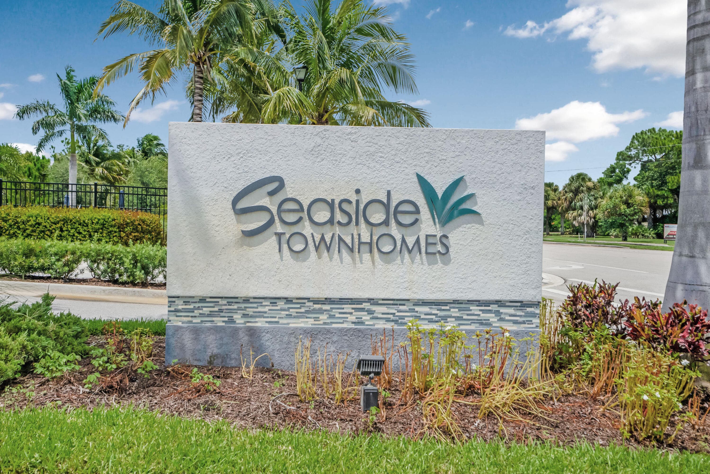 341 SE Halifax Lane, Stuart, FL 34994 — photo 3 of 43
