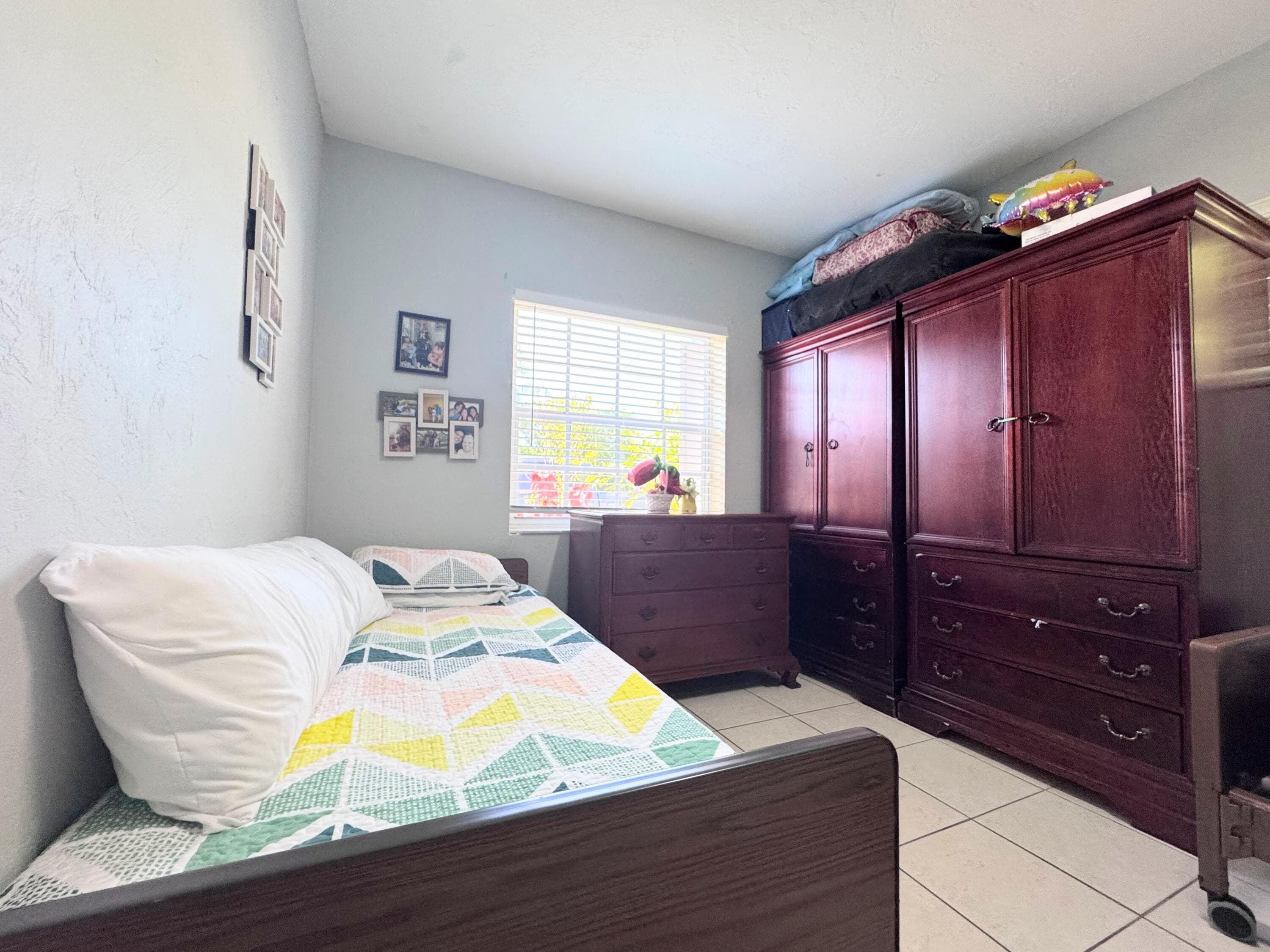 900 N 24th Avenue, Hollywood, FL 33020 — photo 7 of 15