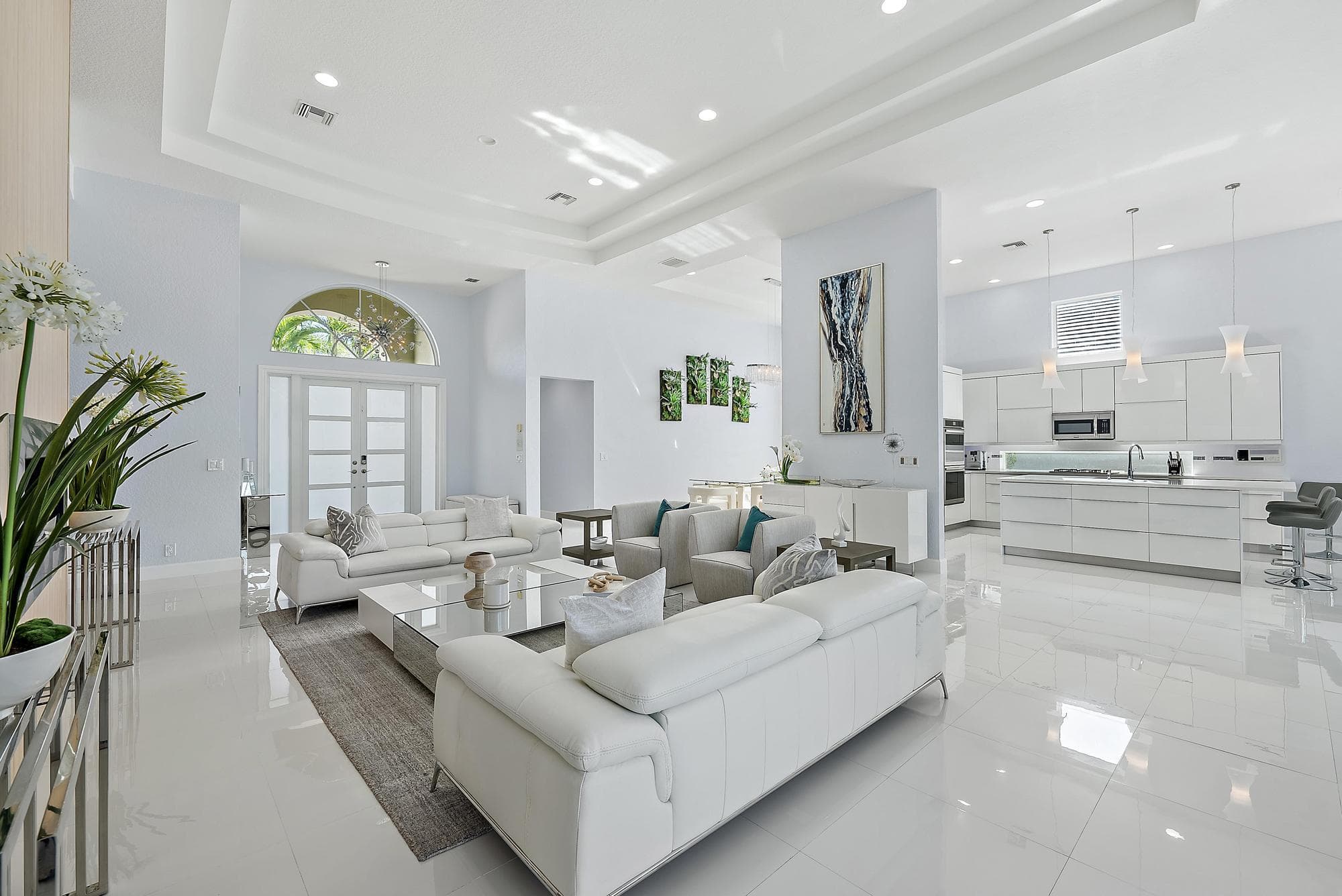 8988 Lakes Boulevard, West Palm Beach, FL 33412 — photo 13 of 79