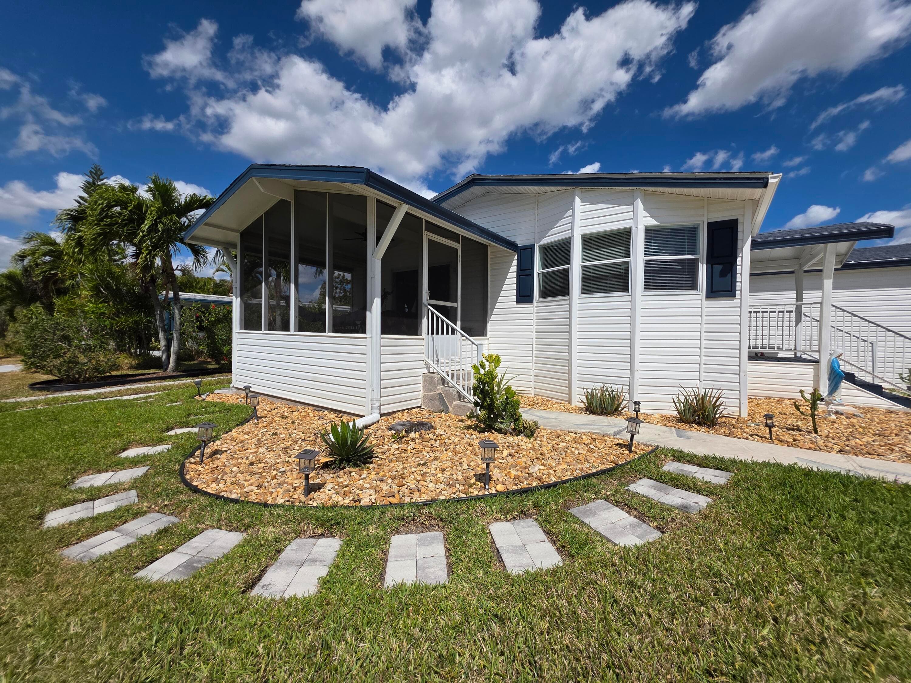 6469 Cypress Lane, Lantana, FL 33462 — photo 4 of 30