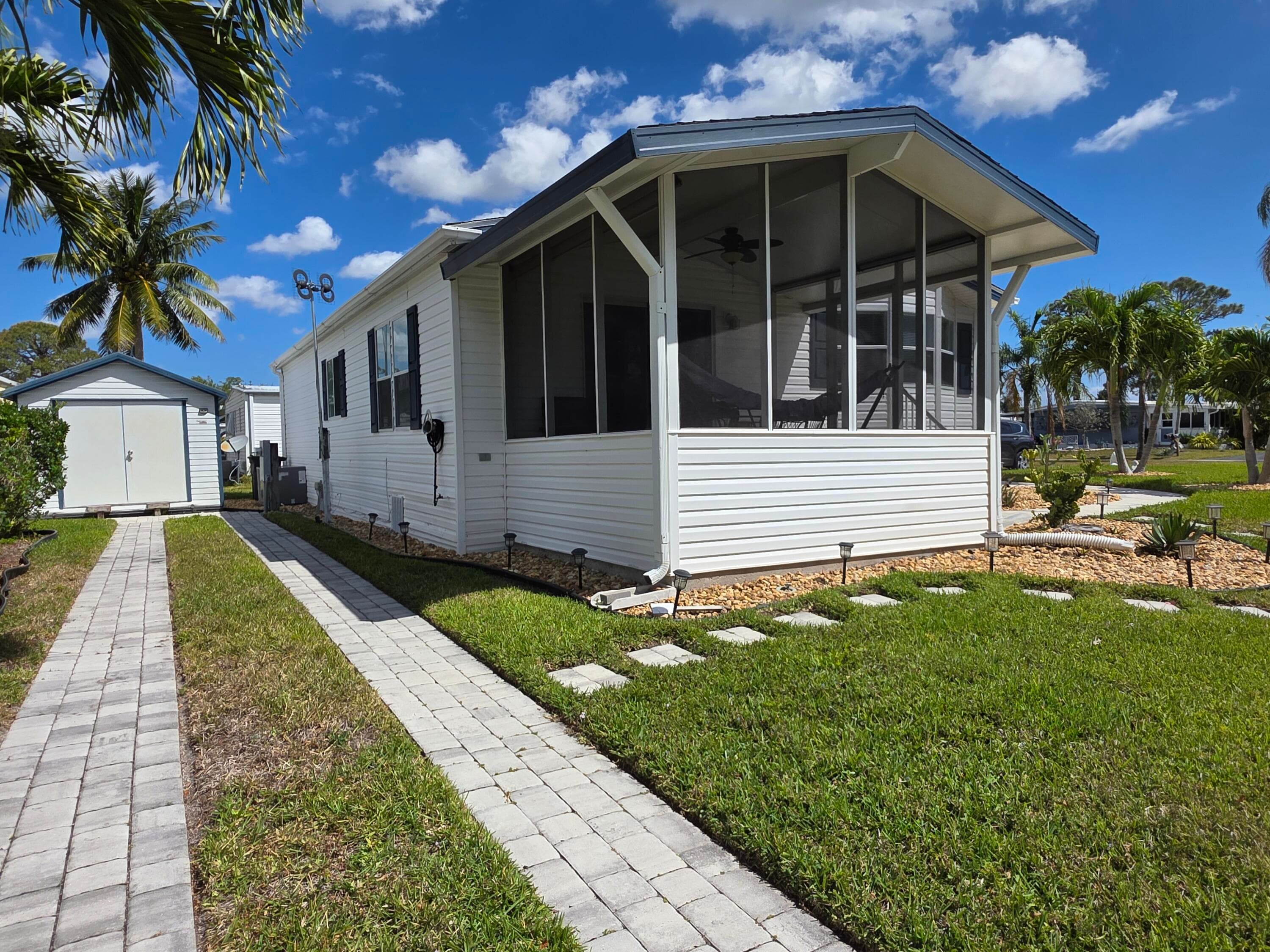 6469 Cypress Lane, Lantana, FL 33462 — photo 5 of 30