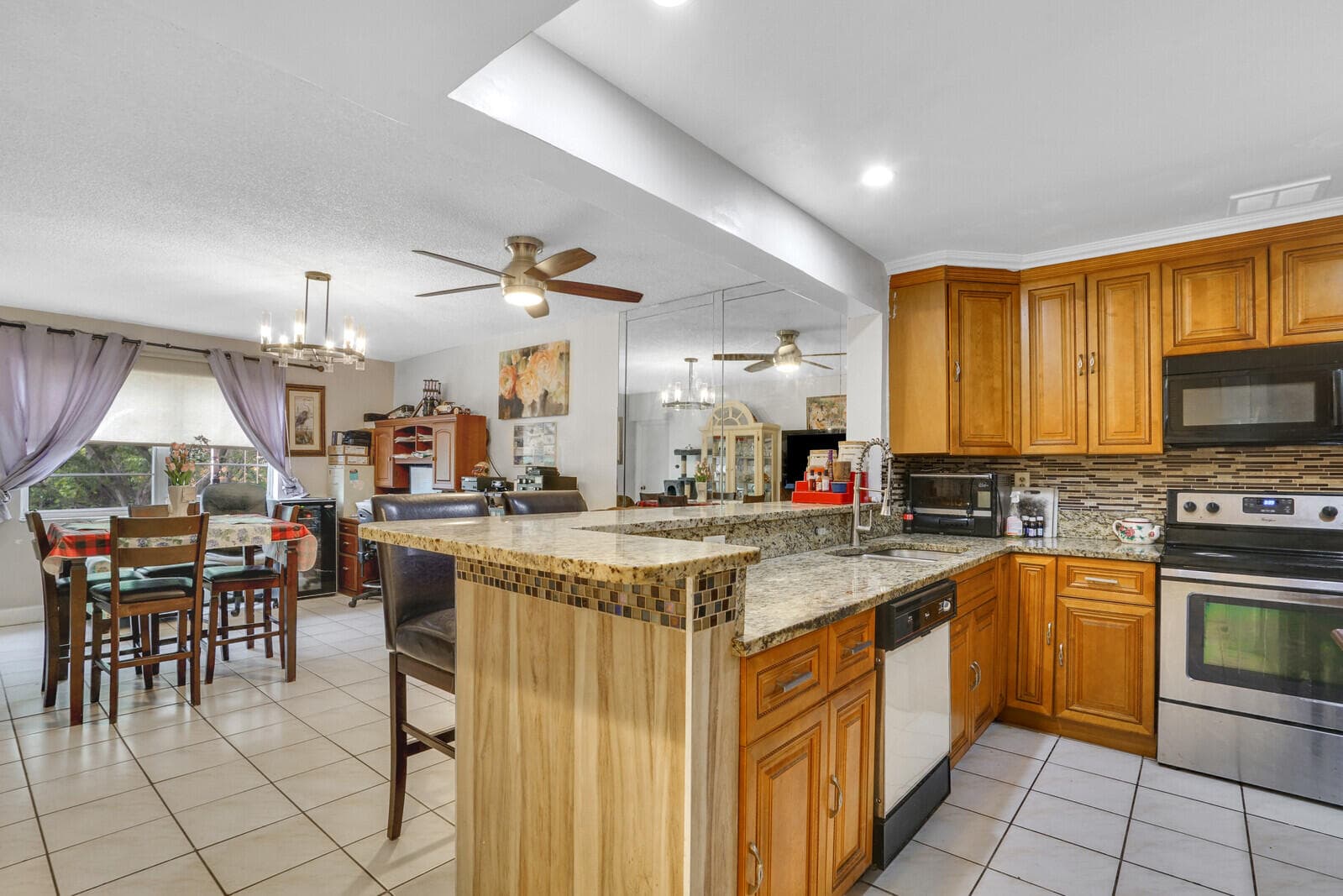 4364 NW 9th Avenue 16-3d, Deerfield Beach, FL 33064 — photo 10 of 15