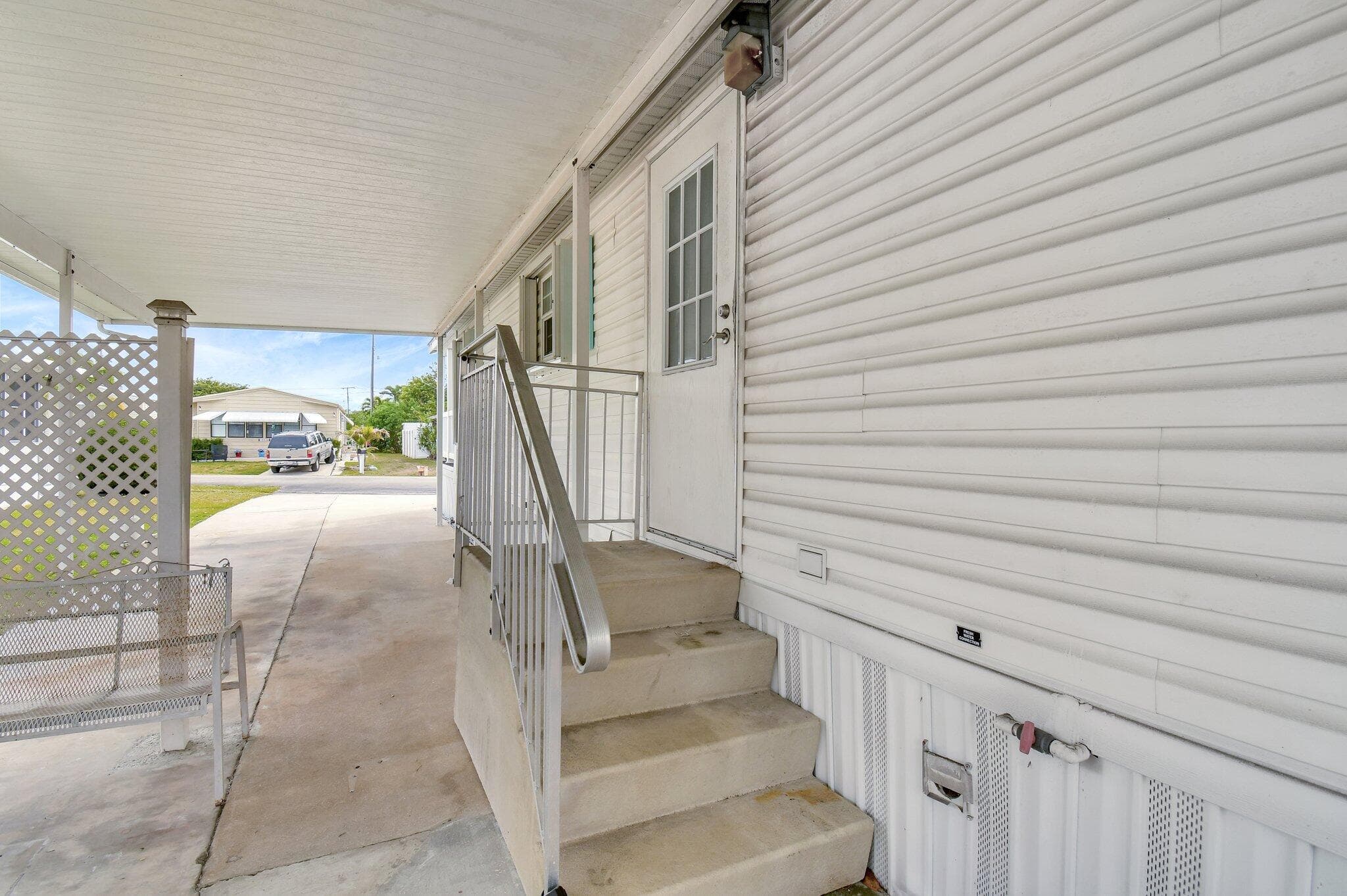 14567 Sunset Drive, Delray Beach, FL 33445 — photo 4 of 32