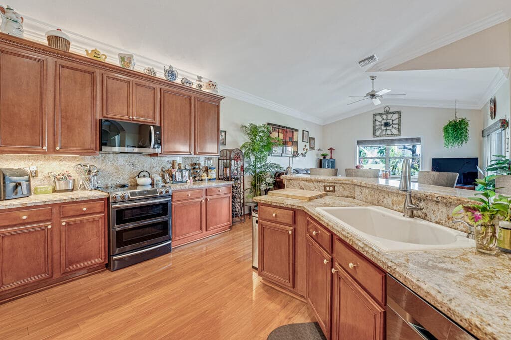 8328 Grand Messina Circle, Boynton Beach, FL 33472 — photo 32 of 47