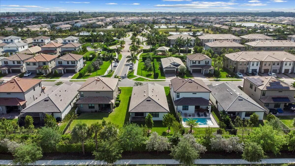 4801 Chantilly Road, Lake Worth, FL 33467 — photo 45 of 54