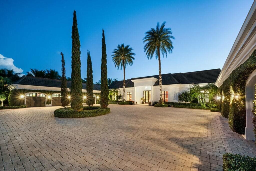 100 Harbor Way, Jupiter Island, FL 33455 — photo 3 of 115
