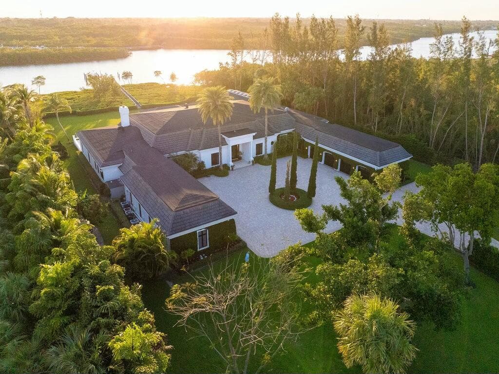 100 Harbor Way, Jupiter Island, FL 33455 — photo 95 of 115
