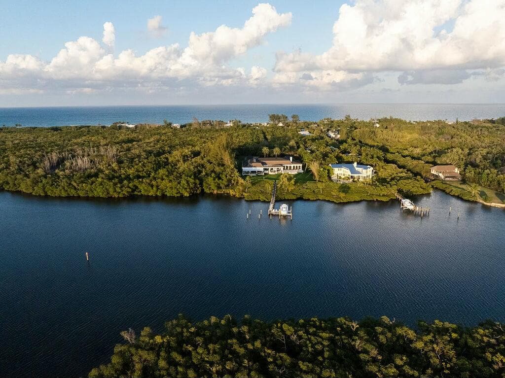100 Harbor Way, Jupiter Island, FL 33455 — photo 11 of 115