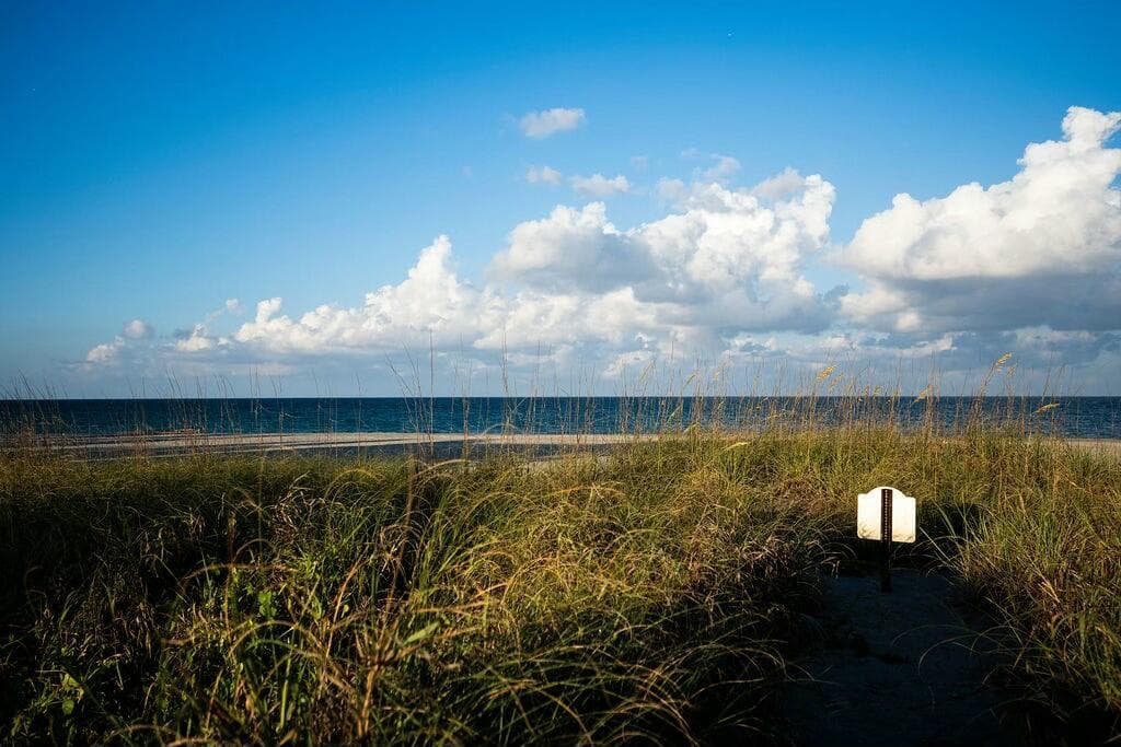 100 Harbor Way, Jupiter Island, FL 33455 — photo 16 of 115