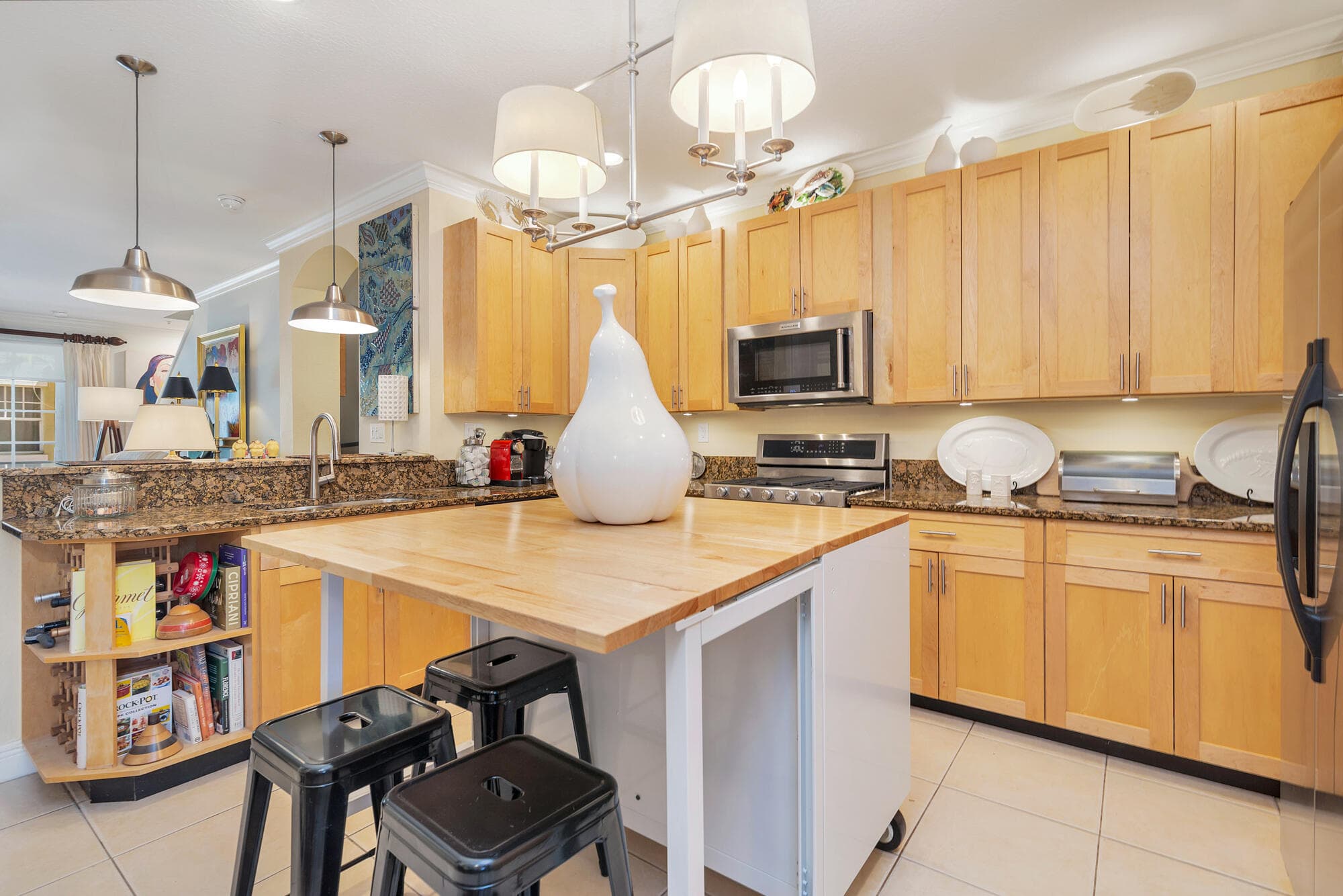 219 N L Street 111, Lake Worth Beach, FL 33460 — photo 10 of 32