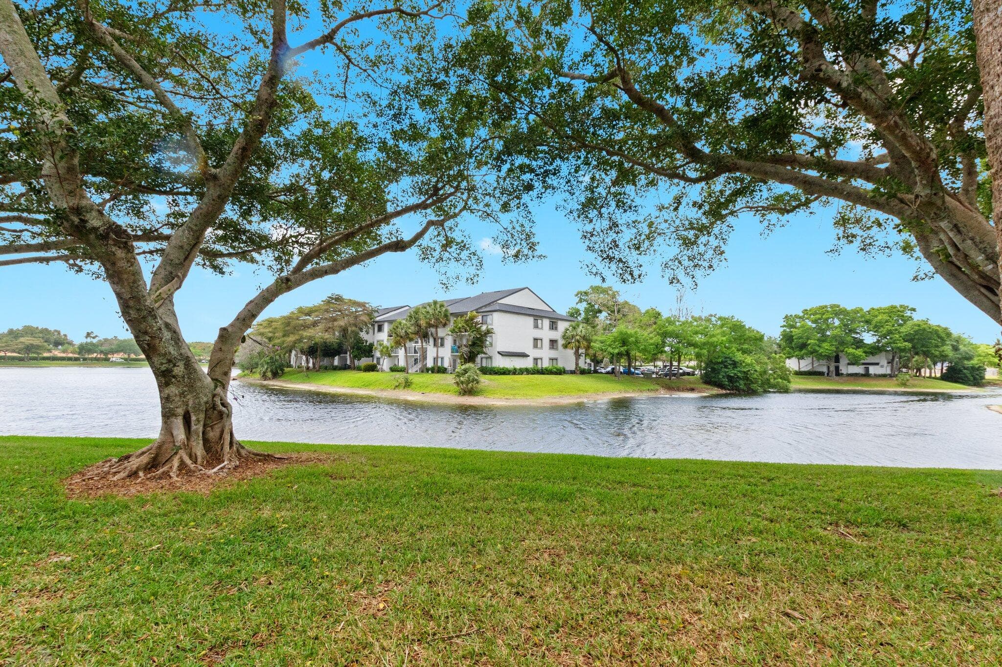 5380 Cedar Lake Drive 304, Boynton Beach, FL 33437 — photo 26 of 33