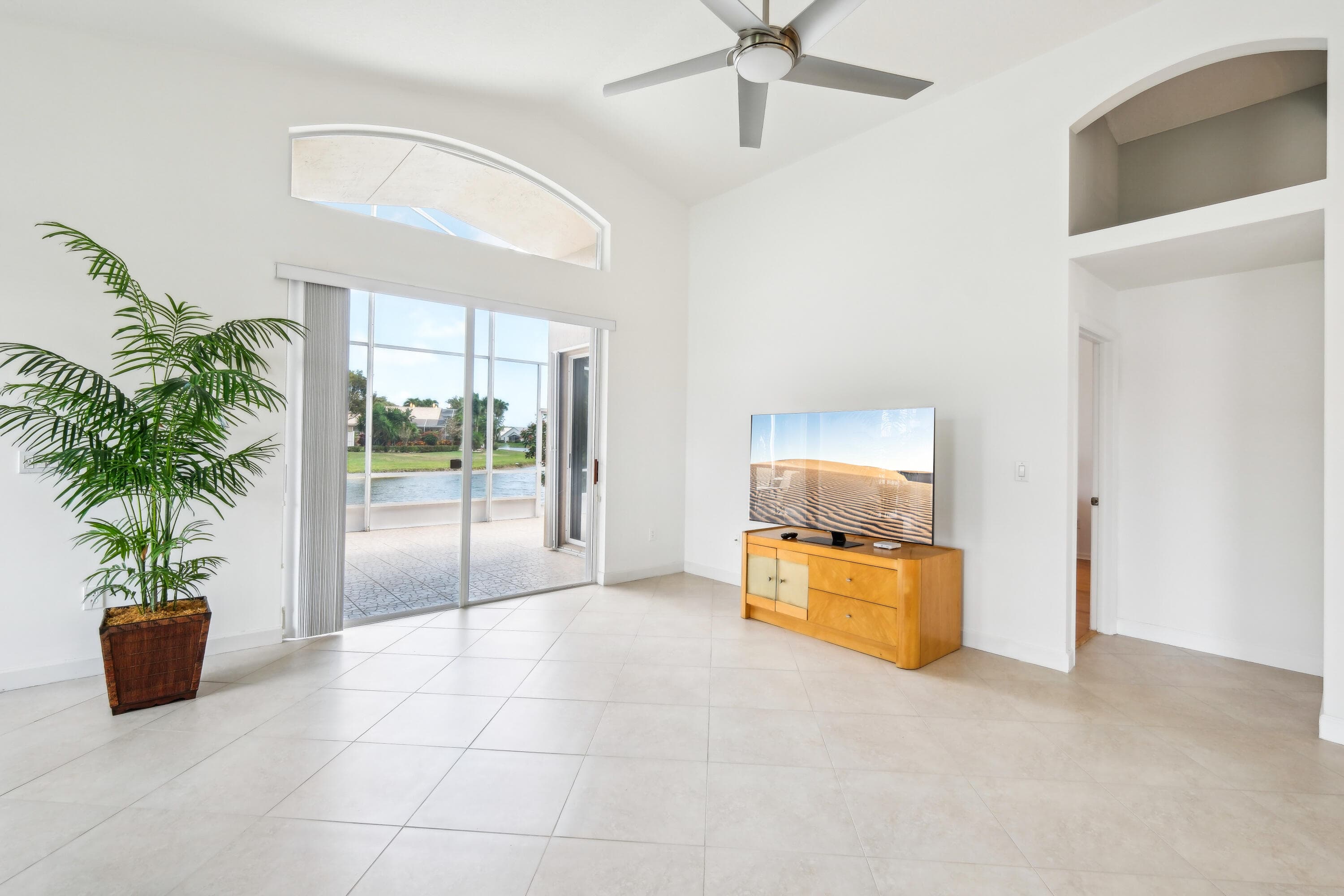 6377 N Westchester Club Drive N, Boynton Beach, FL 33437 — photo 9 of 62