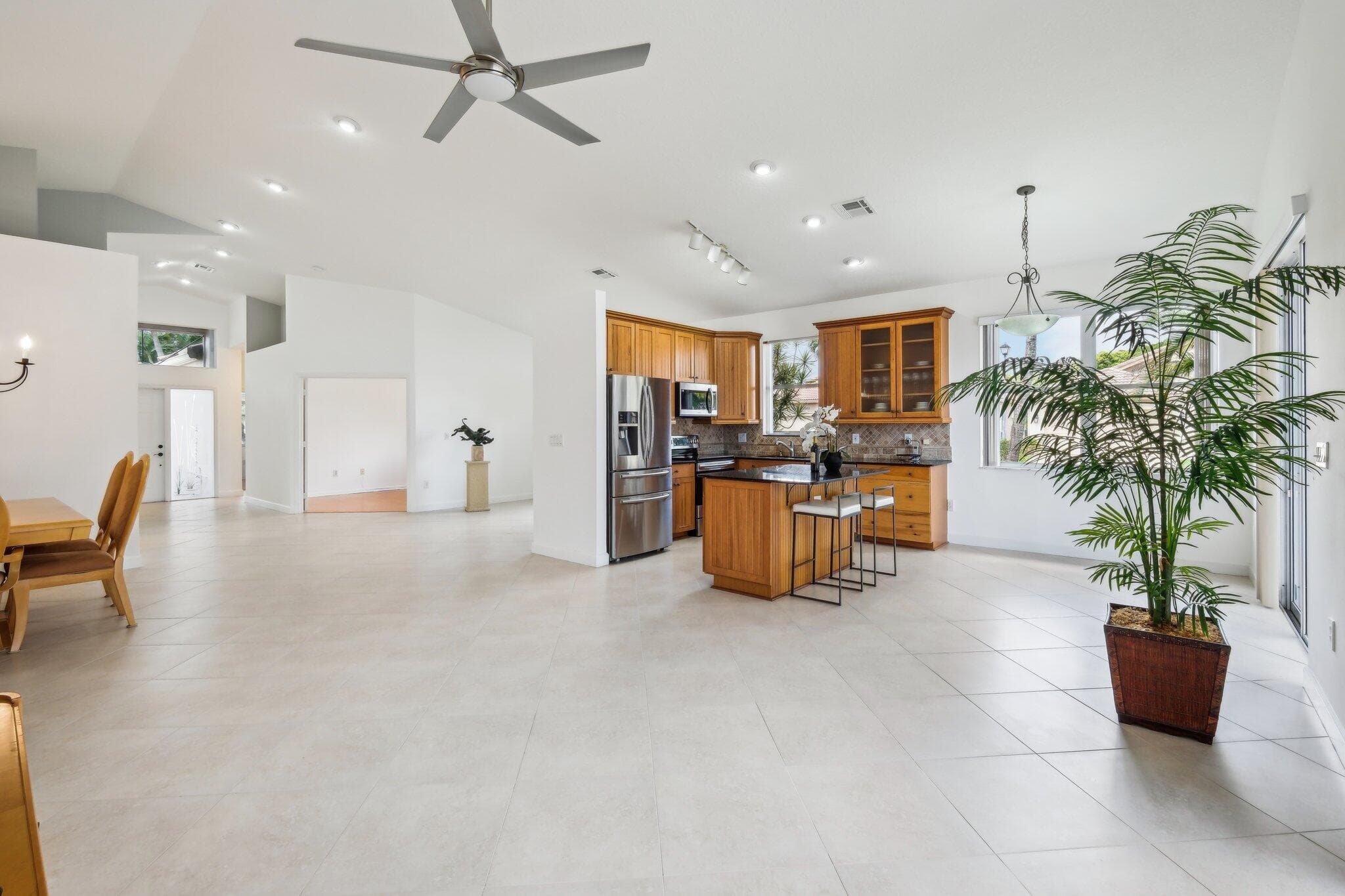 6377 N Westchester Club Drive N, Boynton Beach, FL 33437 — photo 11 of 62