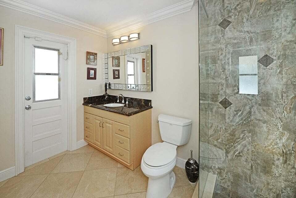 885 NE Mulberry Drive, Boca Raton, FL 33487 — photo 14 of 29