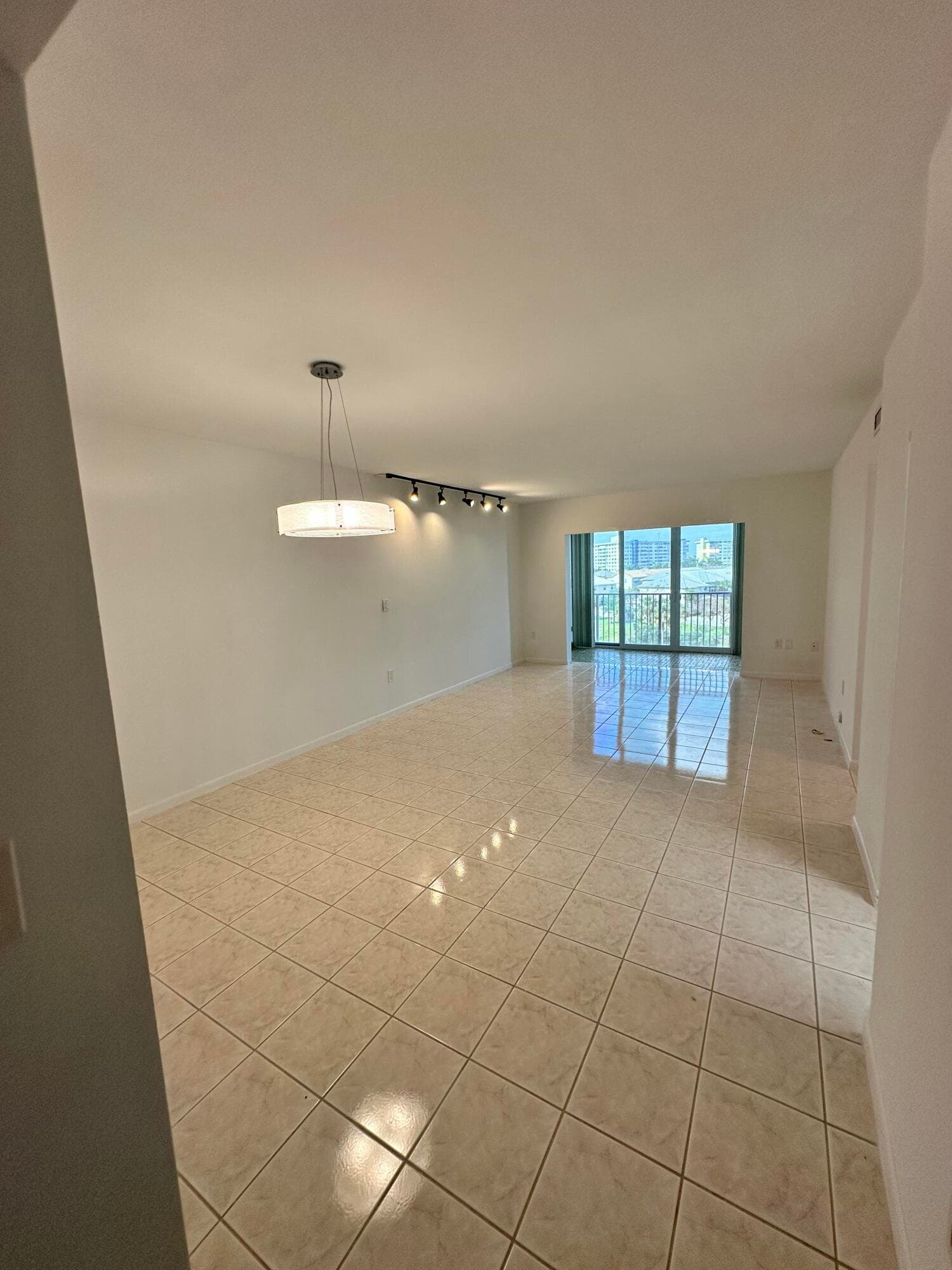 3850 Washington Street 510, Hollywood, FL 33021 — photo 10 of 43