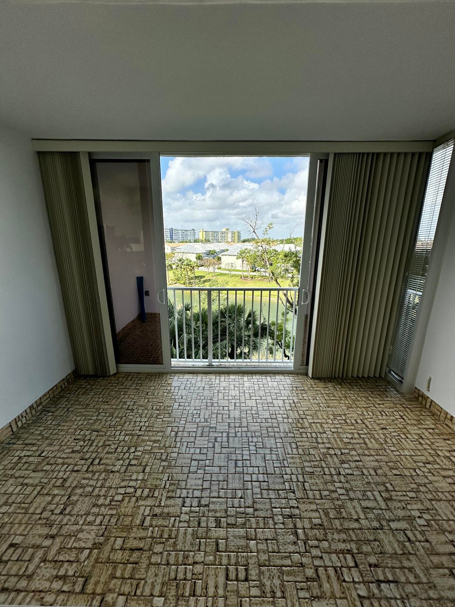 3850 Washington Street 510, Hollywood, FL 33021 — photo 38 of 43