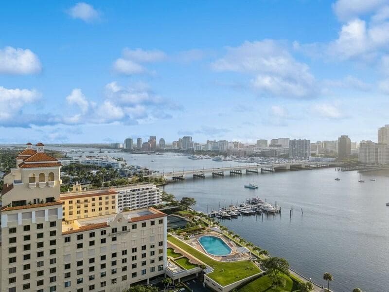 150 Bradley Place 605, Palm Beach, FL 33480 — photo 19 of 28
