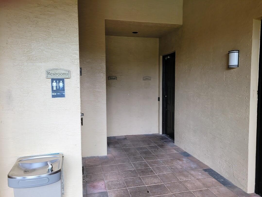 4187 N Haverhill Road 515, West Palm Beach, FL 33417 — photo 13 of 25