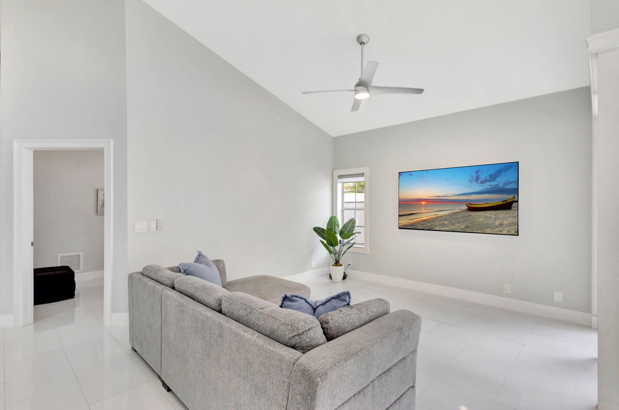 7 Wyndham Lane, Palm Beach Gardens, FL 33418 — photo 9 of 44