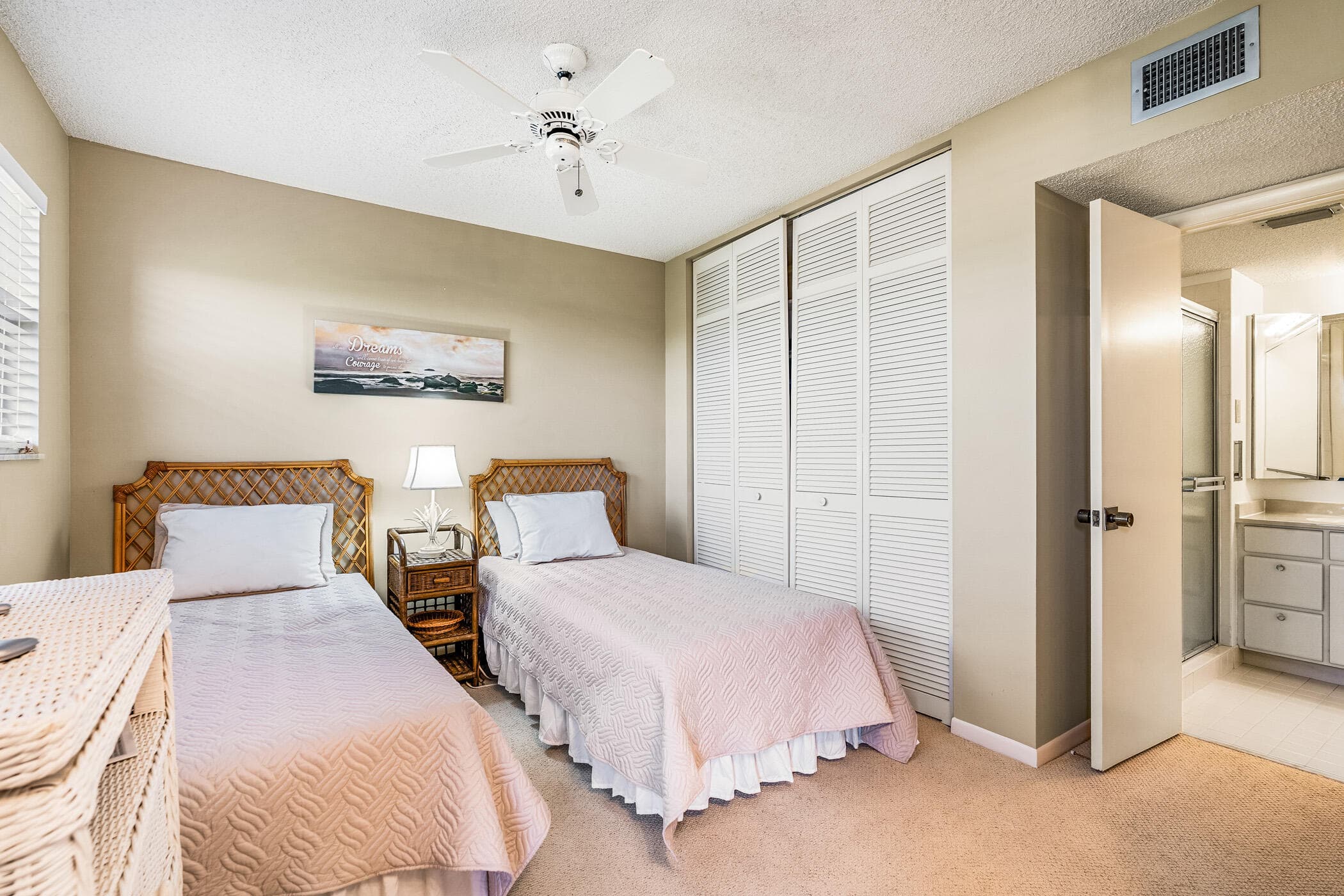 3939 Ocean Drive 408c, Vero Beach, FL 32963 — photo 25 of 63
