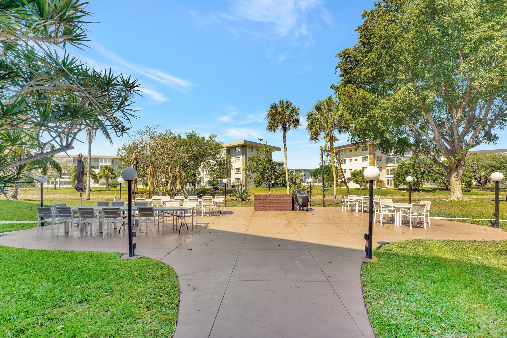 2951 NW 46th Avenue 201, Lauderdale Lakes, FL 33313 — photo 37 of 61