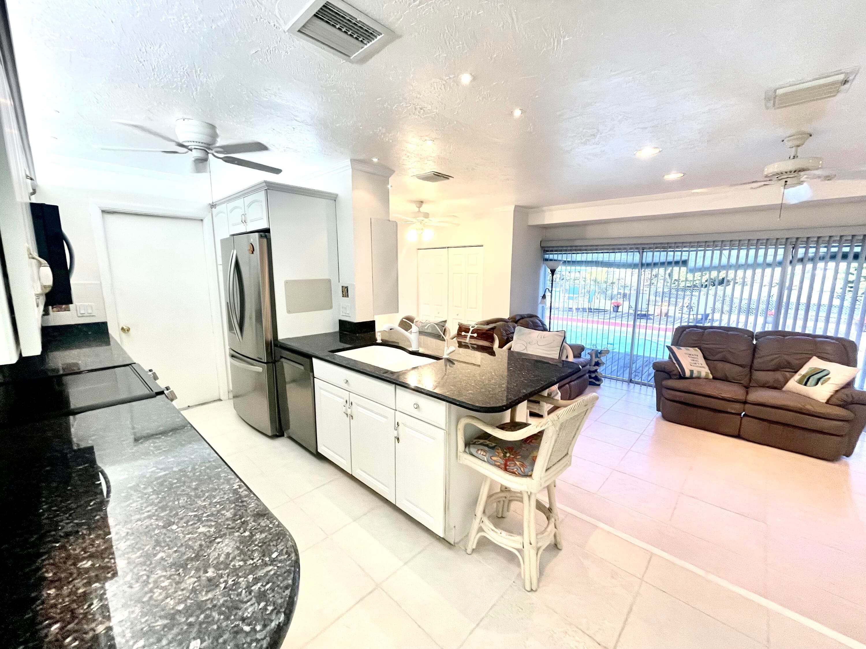 880 SE Degan Drive, Port St. Lucie, FL 34983 — photo 7 of 20