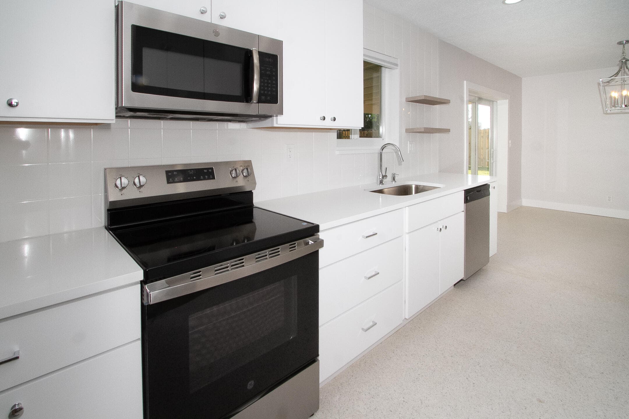 214 SW 3rd Street, Boca Raton, FL 33432 — photo 10 of 53