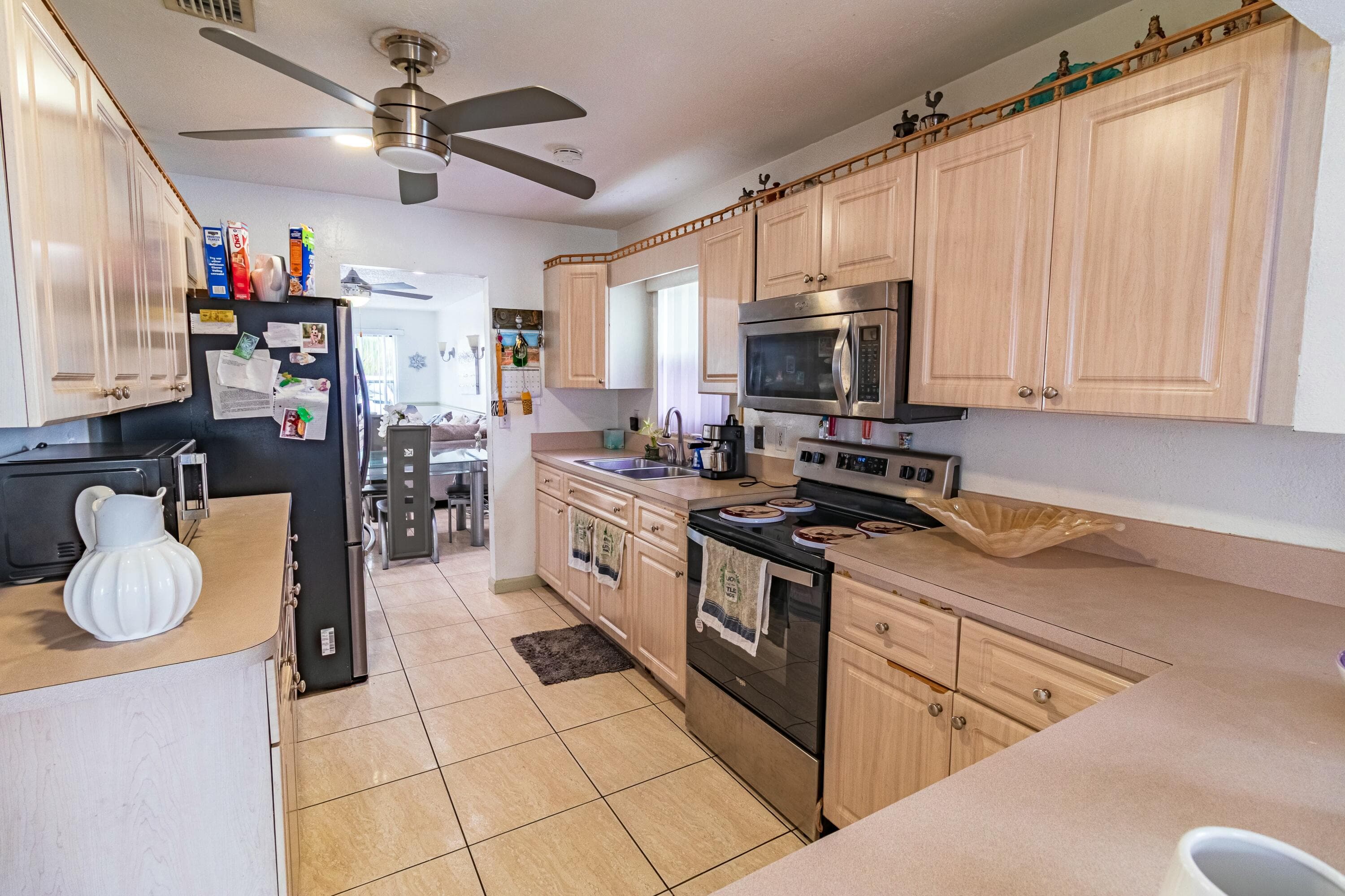 513 El Vedado, West Palm Beach, FL 33405 — photo 18 of 27