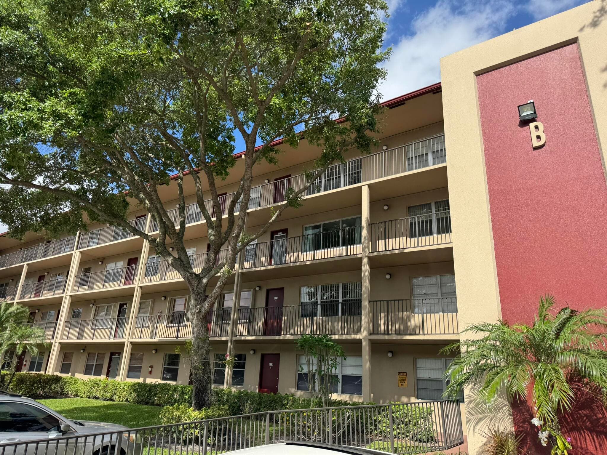 850 SW 133rd Terrace 315b, Pembroke Pines, FL 33027 — photo 3 of 15
