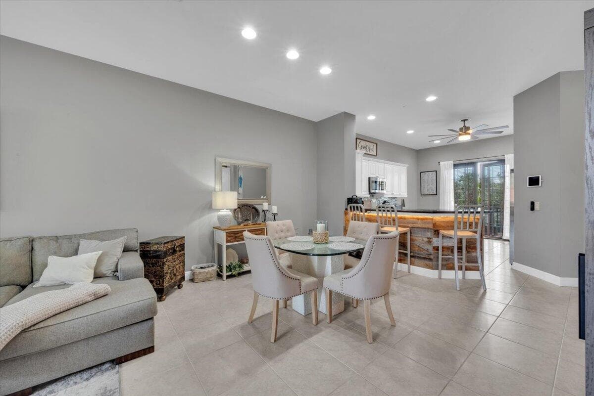 502 Del Sol Circle, Tequesta, FL 33469 — photo 11 of 73